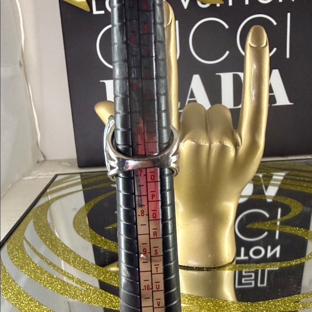 Turquoise Colored Cabochon Silver Split Shank Ring - image 5